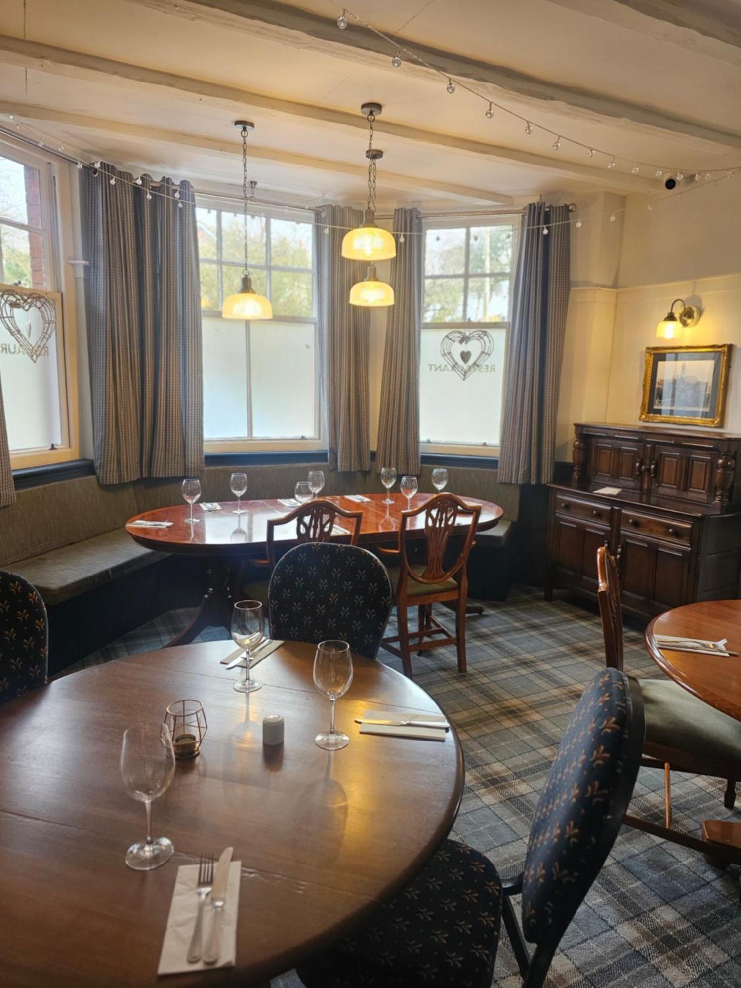 The Old Railway Hotel Porton ภายนอก รูปภาพ